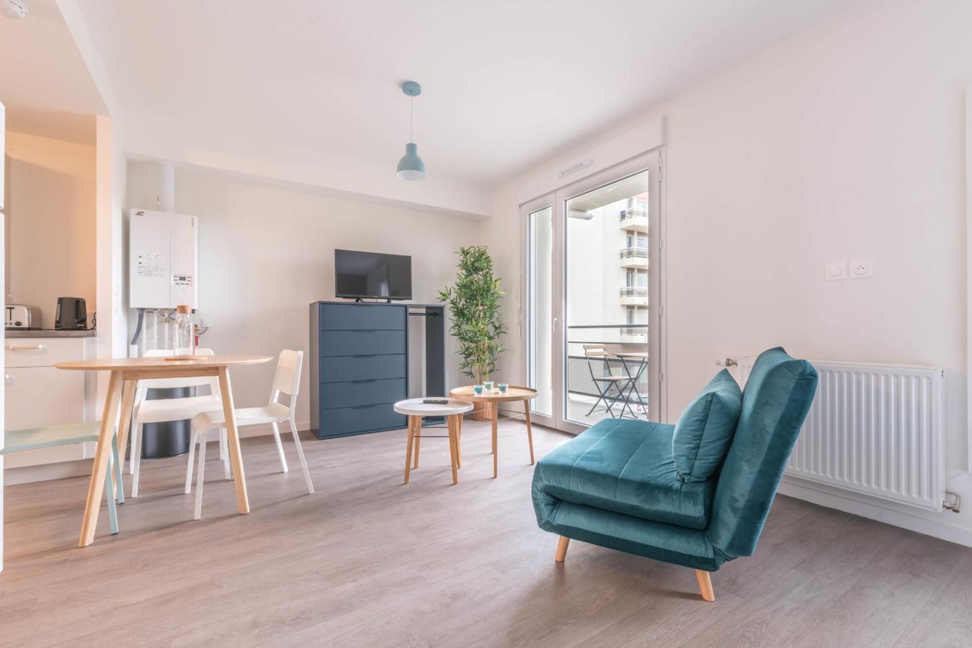 Pierrick - Studio Wifi Et Gare Apartment Le Mans Ngoại thất bức ảnh